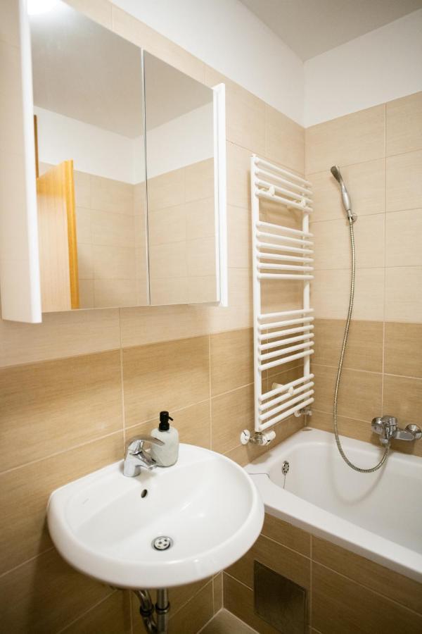 Apartman Martes Slavonski Brod Esterno foto